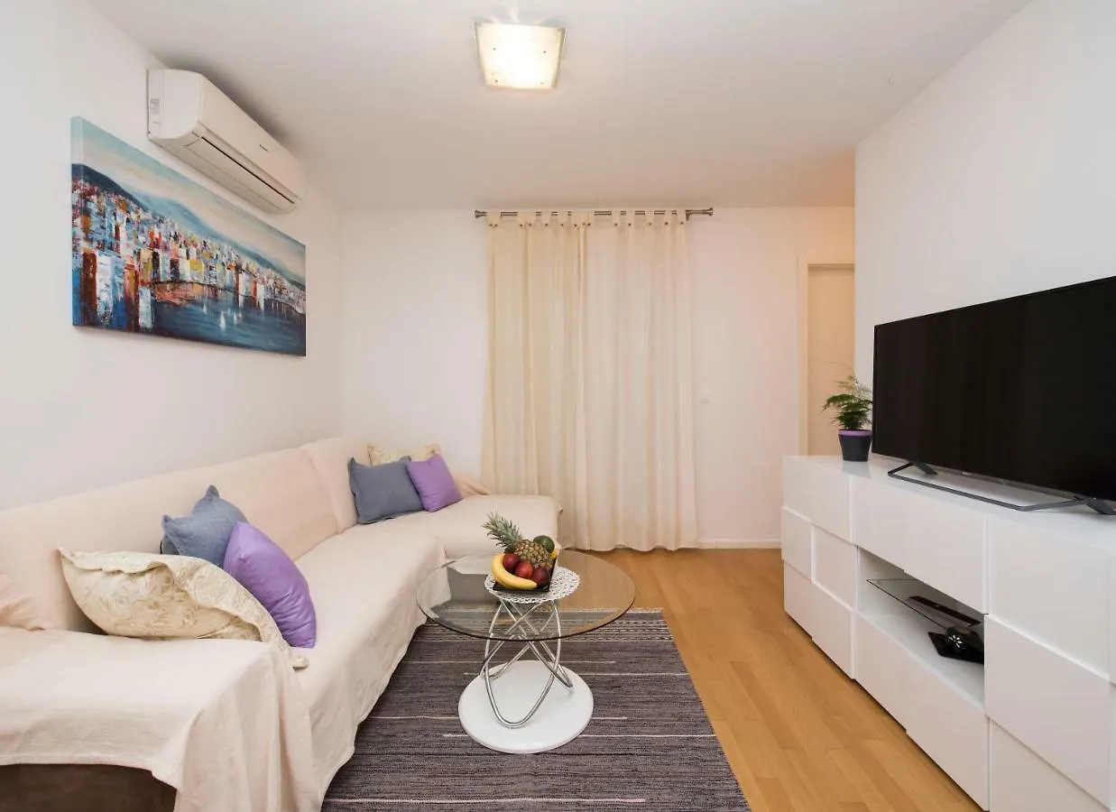 Domy Apartment Split 0*,  Chorvatsko